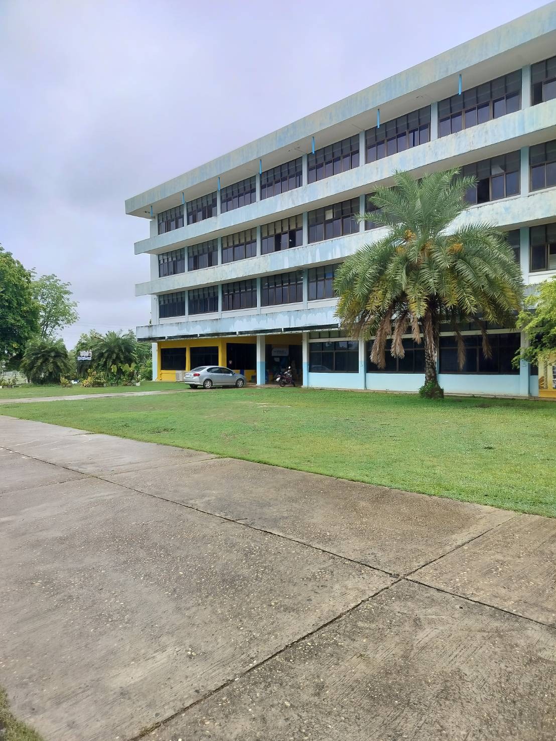 อาคารโรงเรียน